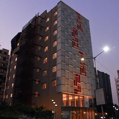 Lynq Aero Hotell Kolkata Eksteriør bilde