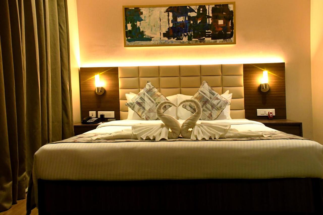Lynq Aero Hotell Kolkata Eksteriør bilde